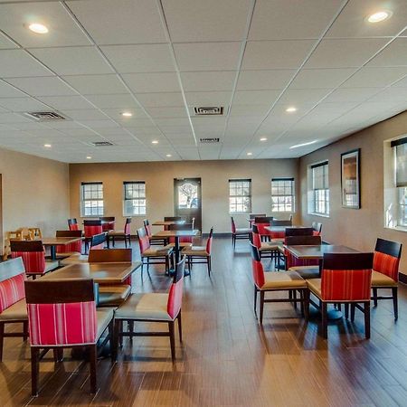 Comfort Inn & Suites Raphine - Lexington Near I-81 And I-64 Bagian luar foto