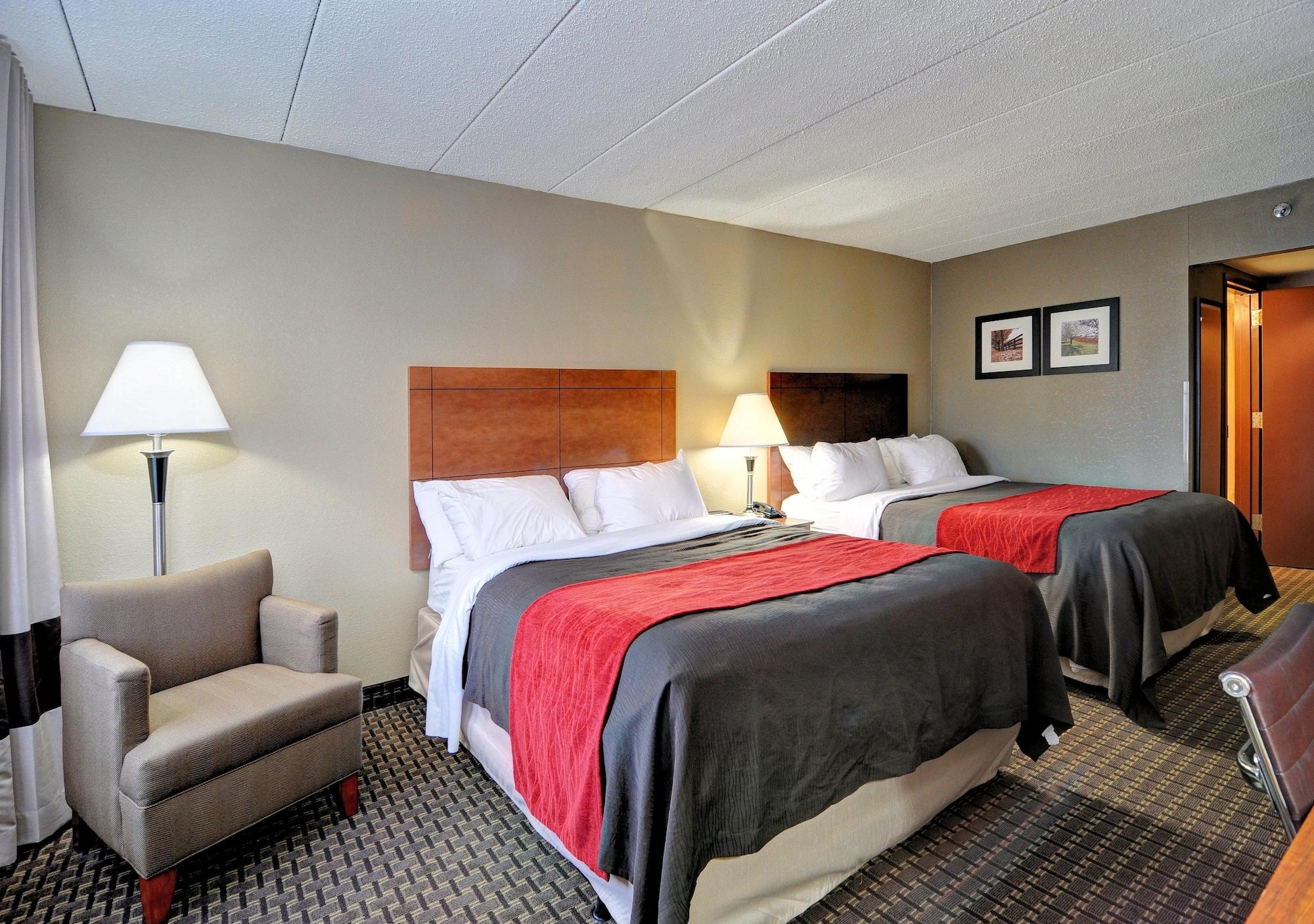Comfort Inn & Suites Raphine - Lexington Near I-81 And I-64 Bagian luar foto